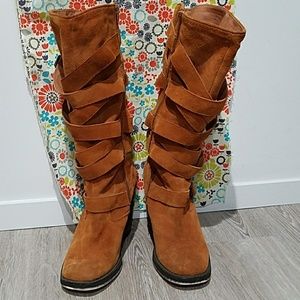 Jeffrey Campbell Mission strap boots sz 10 in